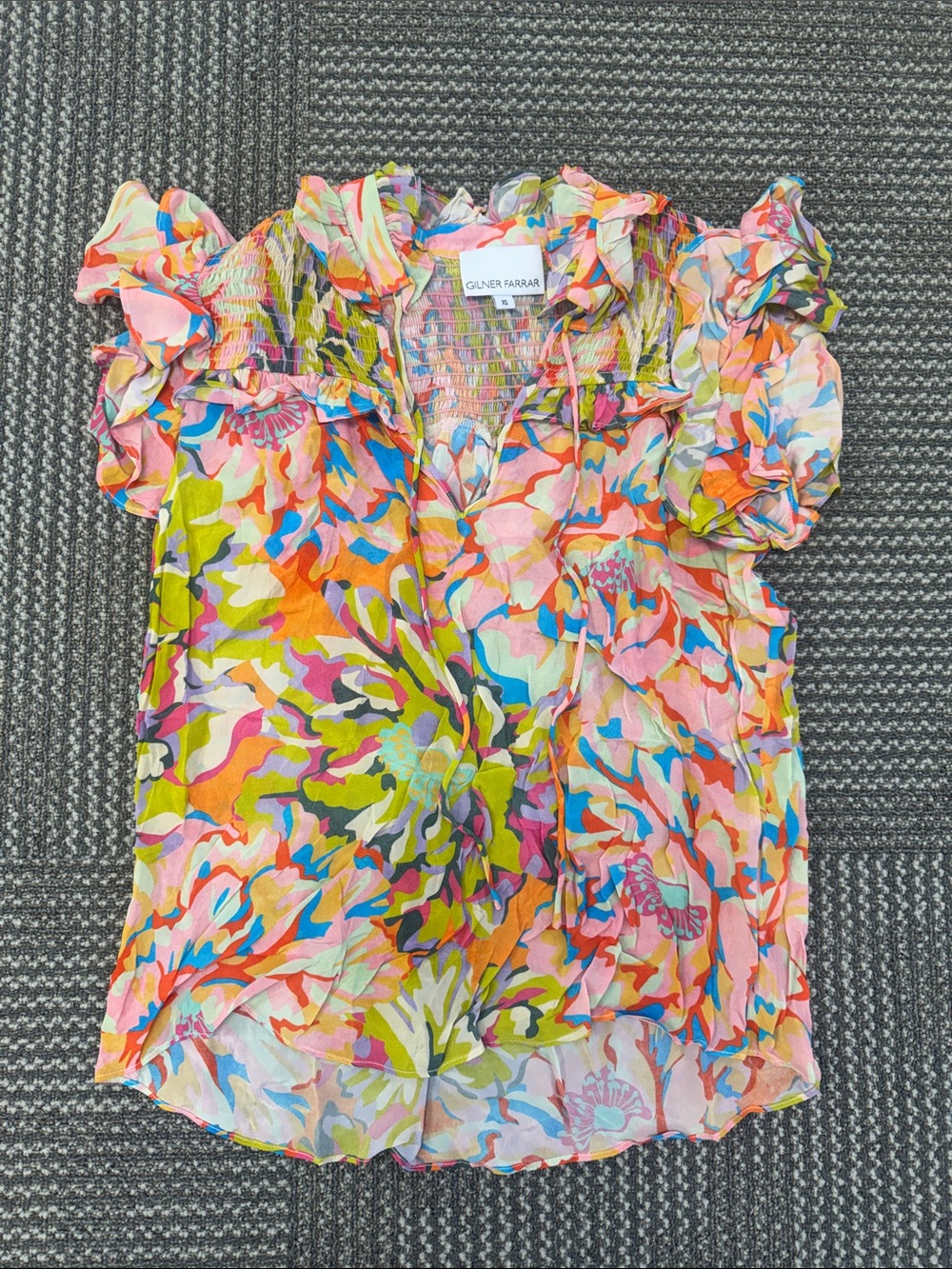 Gilner Farrar Sienna Ruffle Floral Blouse, size XS